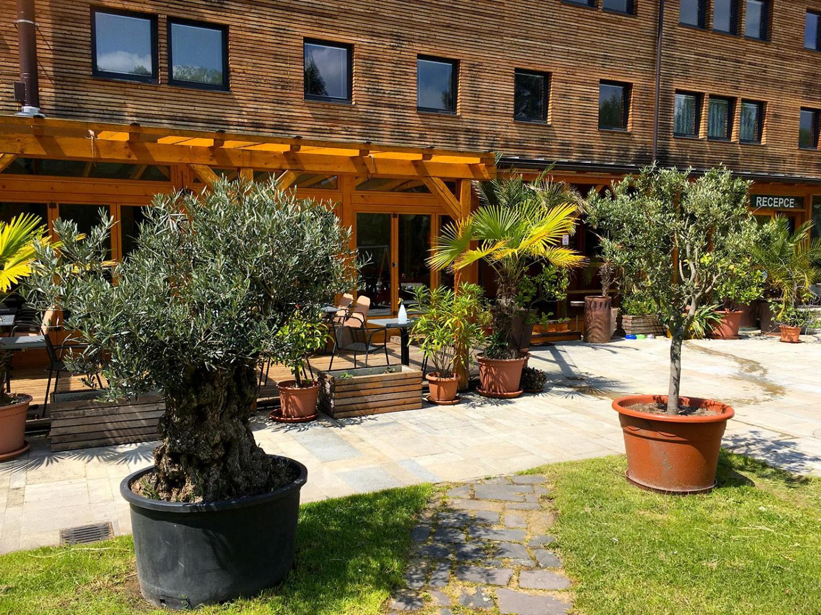 Sporthotel Barborka Глубока-над-Влтавою Екстер'єр фото